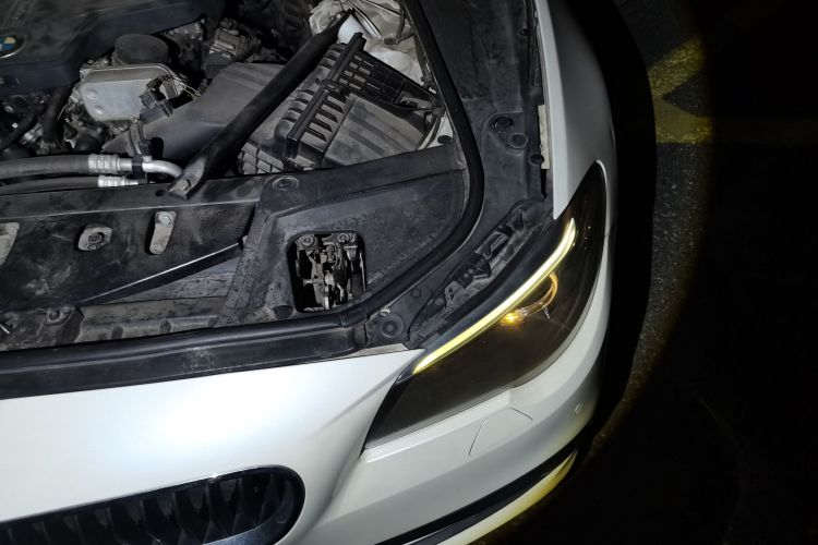 宝马5系 2014款 520Li 典雅型局部细节9007