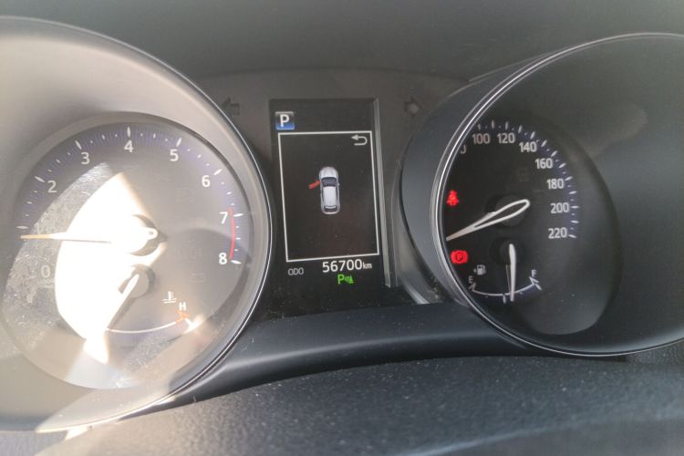 丰田C-HR 2020款 2.0L 豪华版中控内饰14