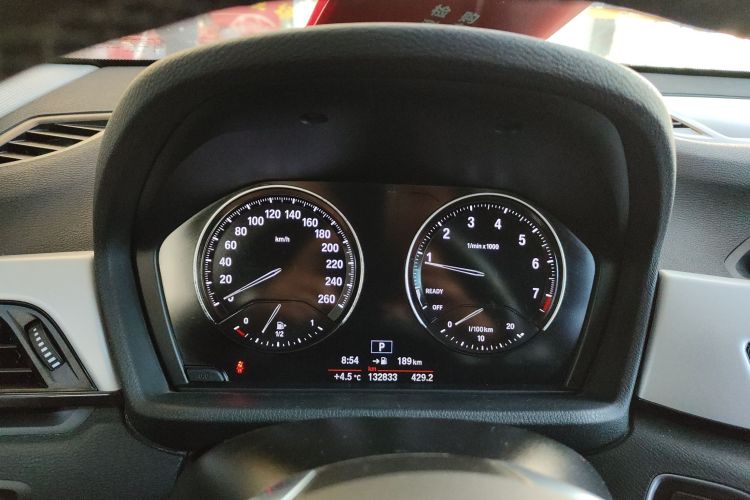 宝马X1 2019款 sDrive20Li 领先型中控内饰14