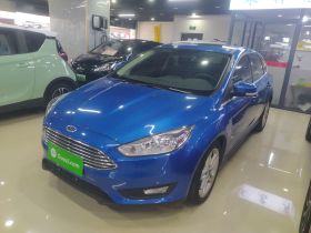 福特 福克斯 2020款 两厢经典 1.5L 自动风尚型