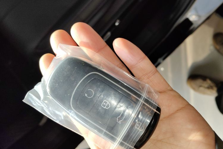 奇瑞 瑞虎7 C-DM 2025款 1.5T 120KM劲中控内饰7001