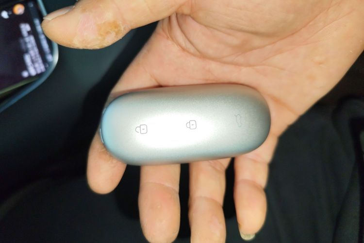 理想汽车 理想L8 2023款 Air中控内饰7001