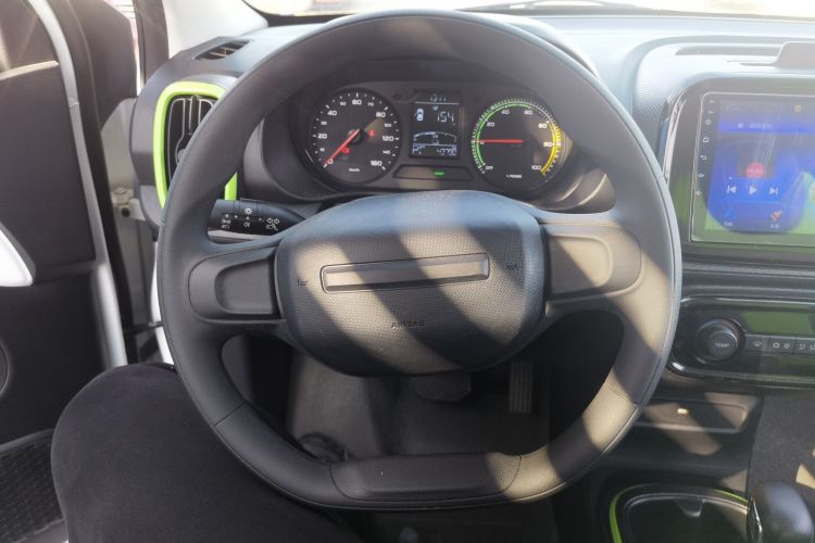 荣威 科莱威CLEVER 2021款 302km全能版中控内饰13