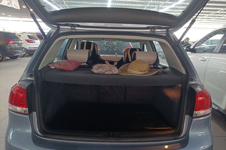 大众 高尔夫 2012款 1.6 手动舒适型机舱底盘23