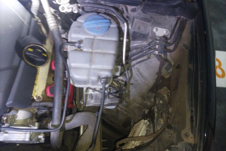 奥迪A6L 2017款 30 FSI 技术型局部细节9007