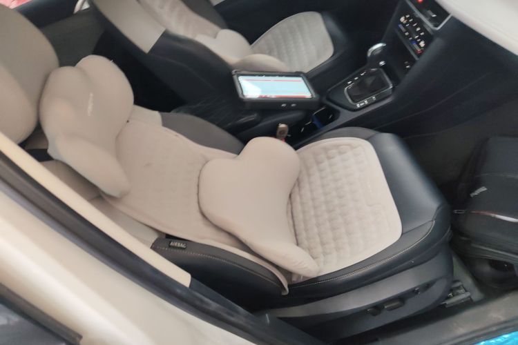 大众 途岳 2023款 300TSI 两驱满月版局部细节41