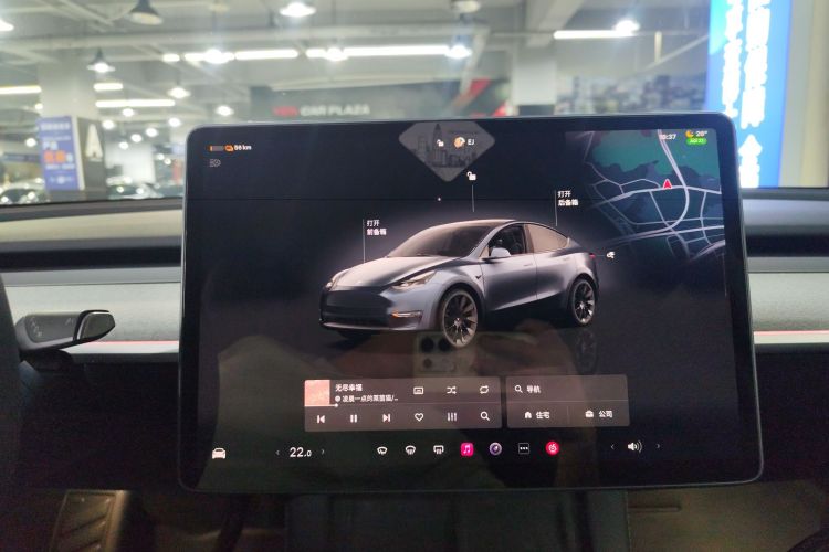 特斯拉 Model Y 2024款 长续航全轮驱动版中控内饰16