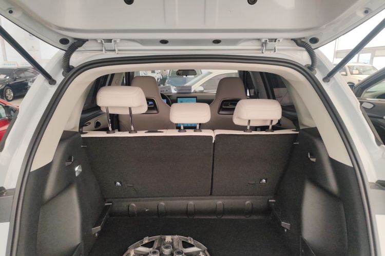 比亚迪 元UP 2025款 301KM 领航型机舱底盘23