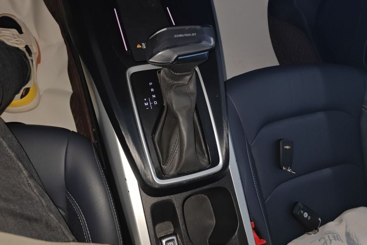 雪佛兰 科鲁泽 2024款 1.5L 双离合悦享版中控内饰18