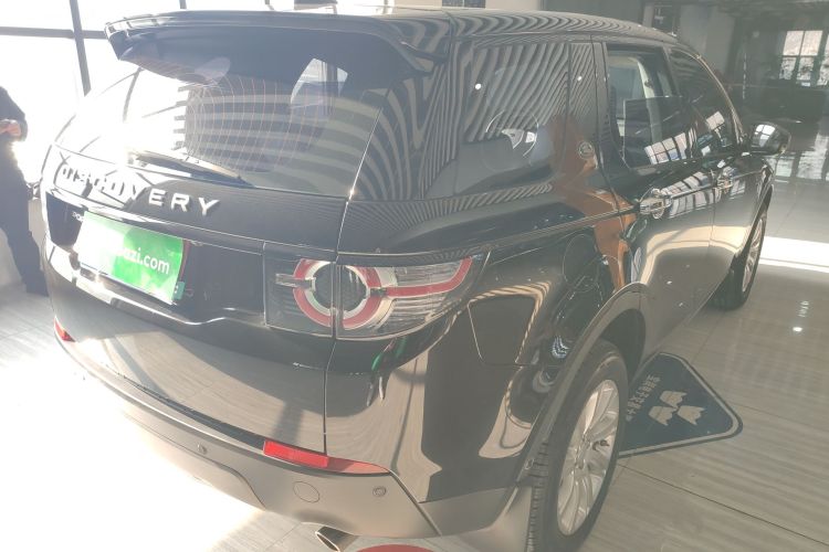 路虎 发现神行 2019款 240PS SE版 国VI车身外观6005