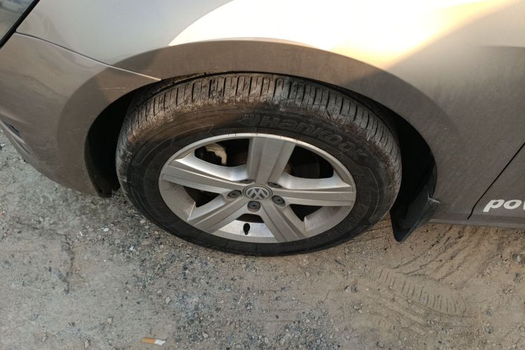 大众 高尔夫 2016款 230TSI 自动舒适型车身外观6007