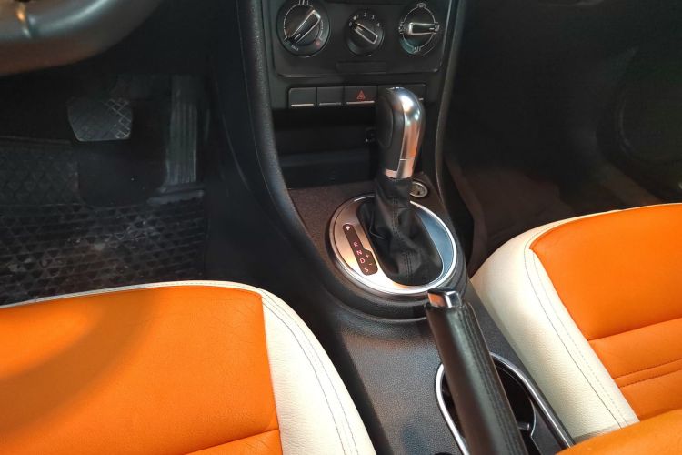 大众 甲壳虫 2014款 1.4TSI 时尚型局部细节18