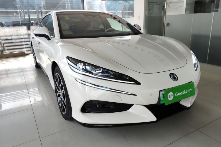 腾势Z9 2024款 630km 四驱Max版车身外观6002