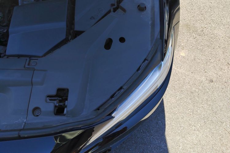 沃尔沃S90 2023款 B5 智雅豪华版机舱底盘26