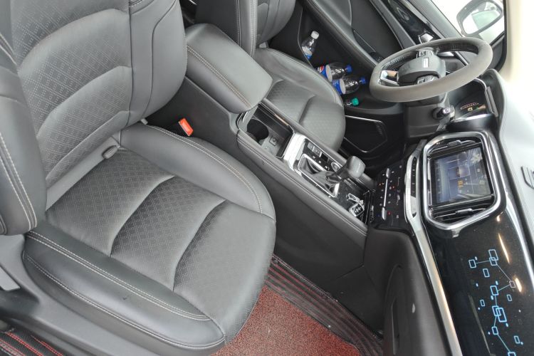 捷途X90 2019款 1.5T 自动悦享型 6座 国V局部细节41