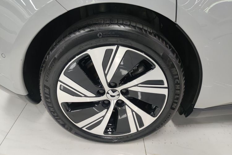 蔚来ET5 2024款 75kWh车身外观6008