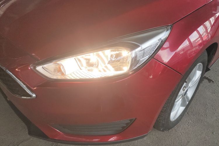 福特 福克斯 2018款 两厢经典 1.6L 自动舒适型智行版局部细节36