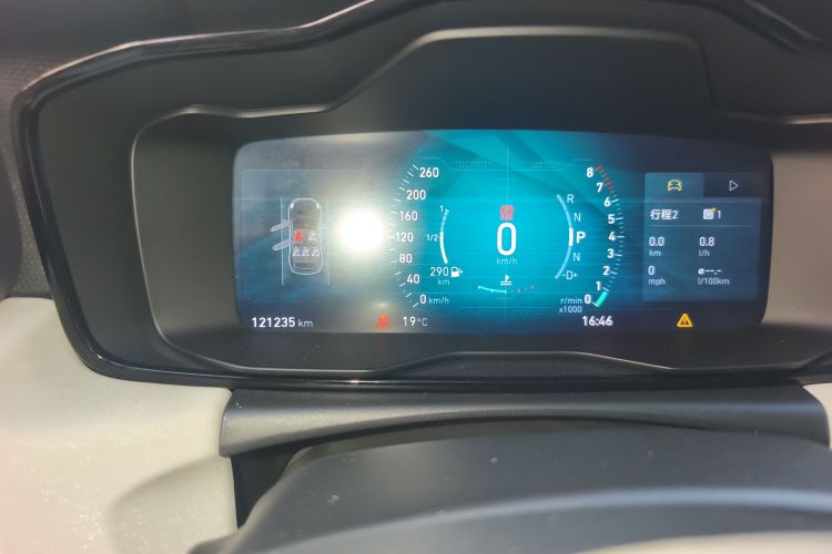 领克02 2018款 1.5T DCT两驱耀Pro版 国V中控内饰14