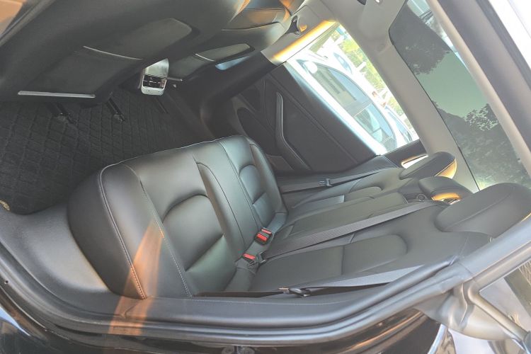 特斯拉 Model 3 2020款 改款 标准续航后驱升级版中控内饰21