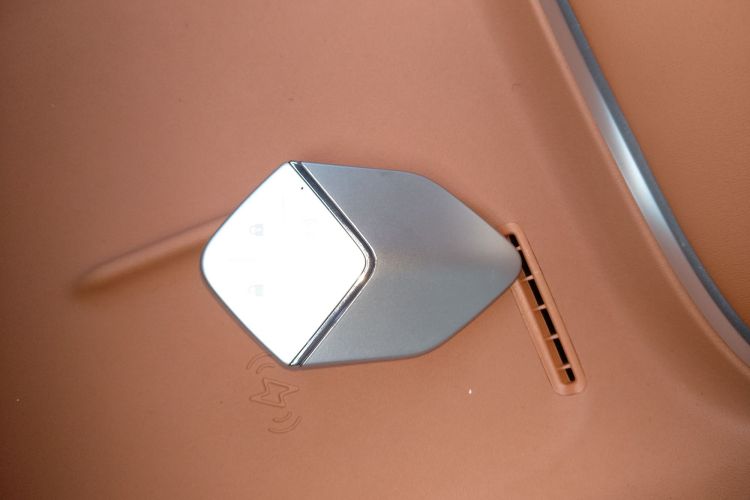 深蓝汽车 深蓝S07 2024款 215Max 乾崑智驾ADS SE增程版中控内饰7001