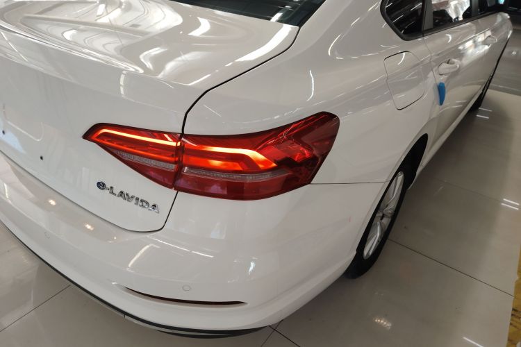 大众 朗逸纯电 2019款 优享版车身外观9