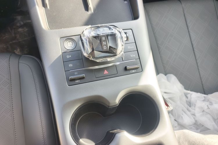 比亚迪 秦PLUS 2025款 DM-i 智驾版 55KM领先型中控内饰18