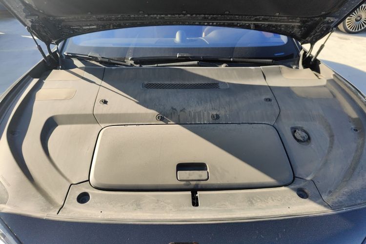 鸿蒙智行 享界S9 2024款 纯电 Ultra 四驱旗舰版机舱底盘24