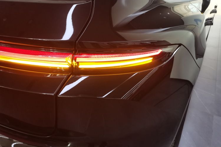 蔚来ET5T 2024款 75kWh Touring车身外观9