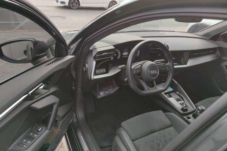 奥迪A3 2022款 Sportback 35 TFSI 豪华运动型中控内饰20