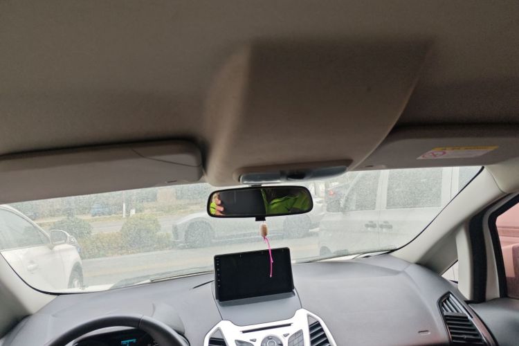 福特 翼搏 2013款 1.5L 自动风尚型中控内饰22