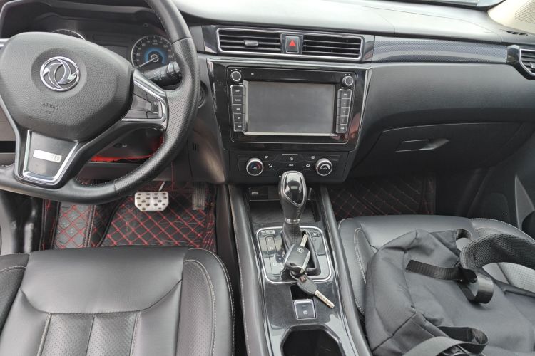 东风风光 风光580 2017款 1.5T CVT智联型中控内饰18