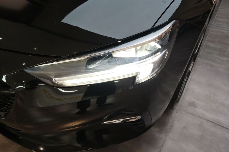 别克 君威 2023款 652T 智享型局部细节36