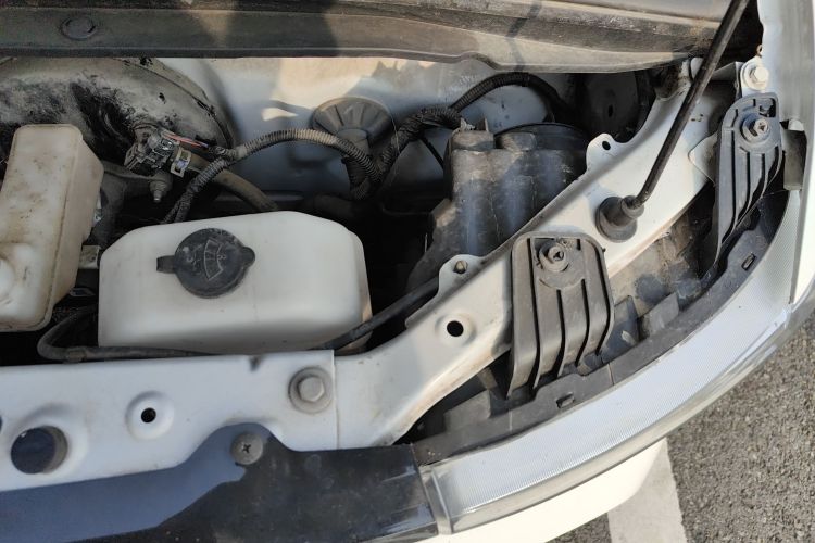 五菱汽车 宏光MINIEV 2020款 自在款 磷酸铁锂局部细节9007