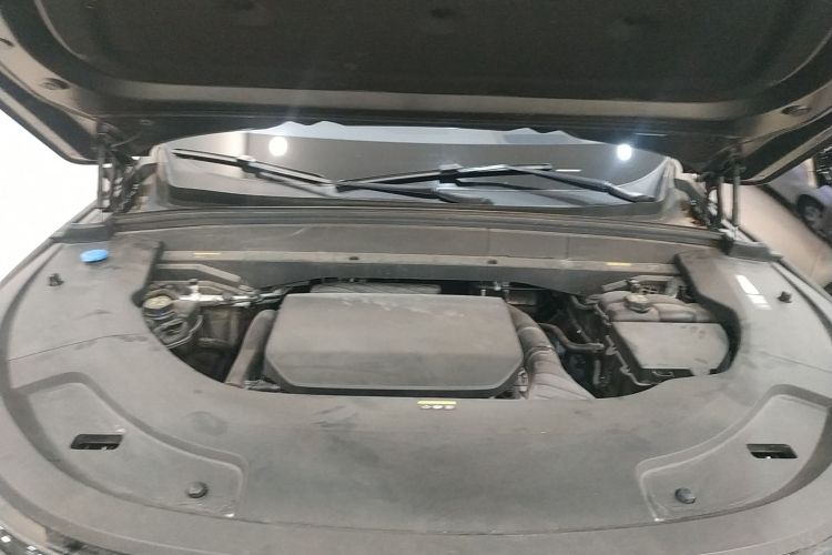 理想汽车 理想L7 2023款 Pro机舱底盘24