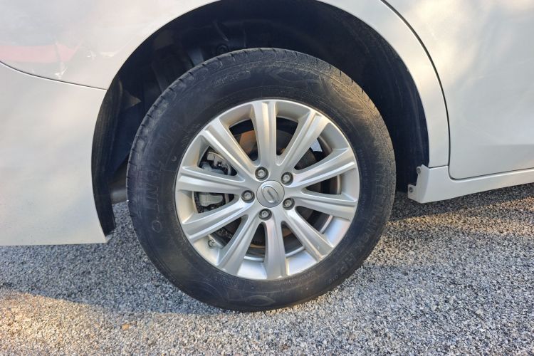 广汽传祺 传祺M6 2023款 PRO 270T DCT精英版车身外观6008