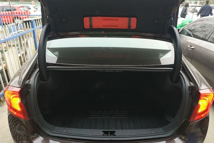 沃尔沃S60 2019款 S60L T5 智远版局部细节23