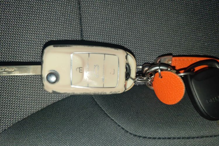 长安启源 长安Lumin 2022款 210km 香甜款中控内饰11