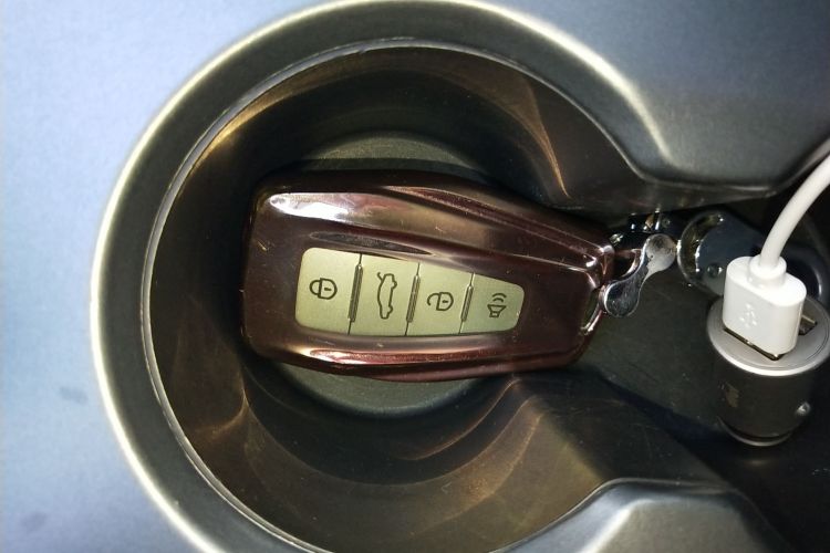 吉利汽车 帝豪 2021款 UP 1.5L 手动舒适型中控内饰11