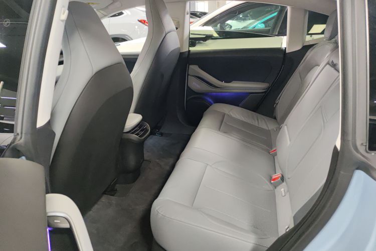 蔚来ET5 2022款 75kWh中控内饰21