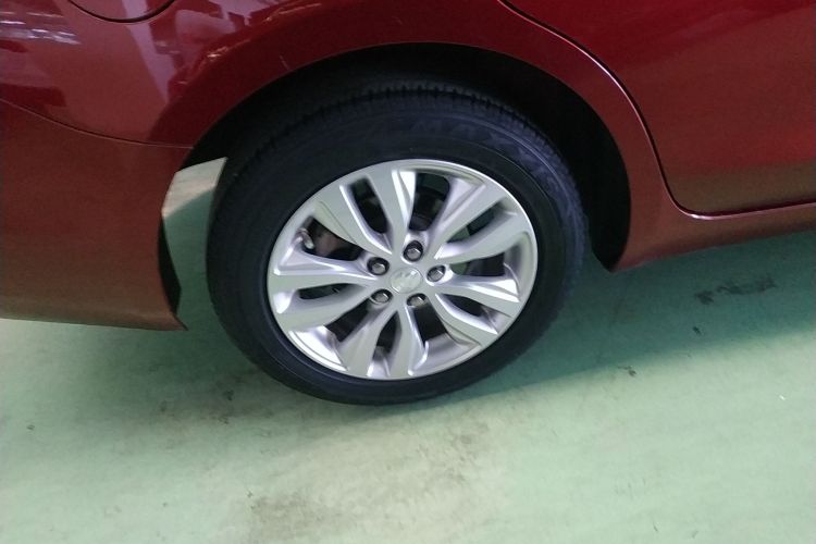 别克 英朗 2021款 改款 典范 1.5L 自动精英型车身外观6008