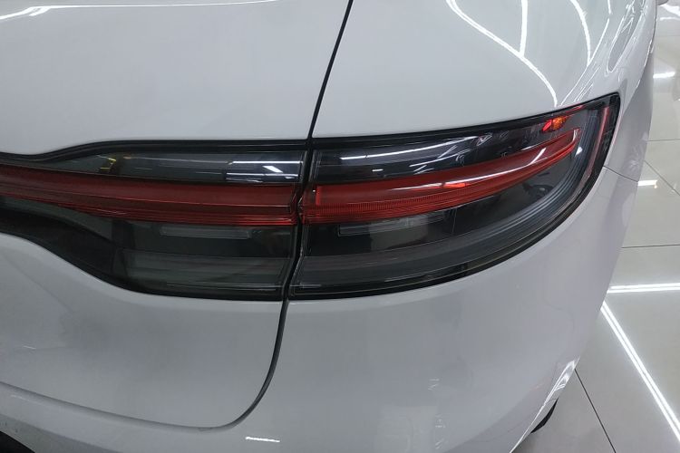 保时捷 2021款 Macan 2.0T车身外观9