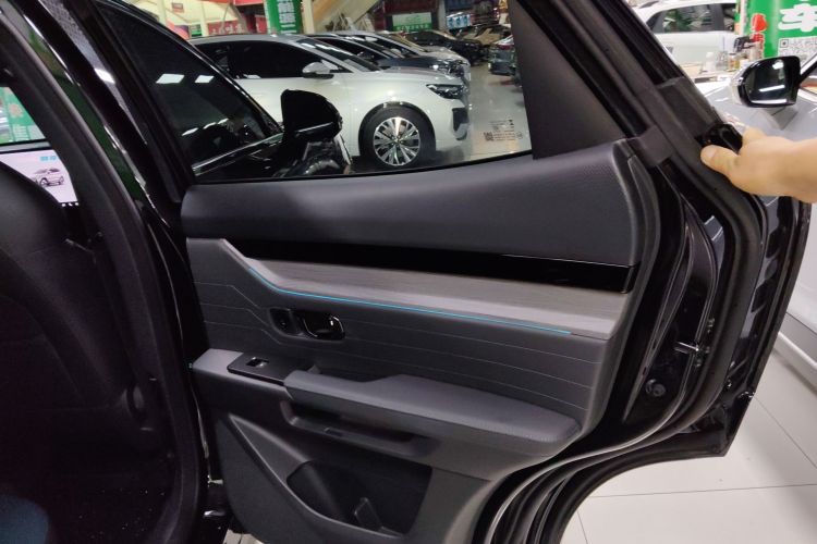 捷途山海L6 2024款 1.5TD DHT MAX中控内饰45