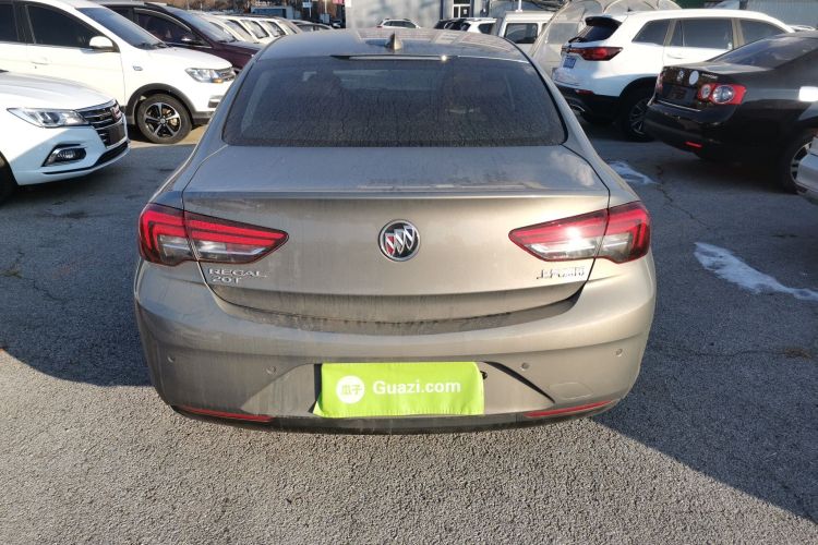 别克 君威 2017款 20T 精英型车身外观6