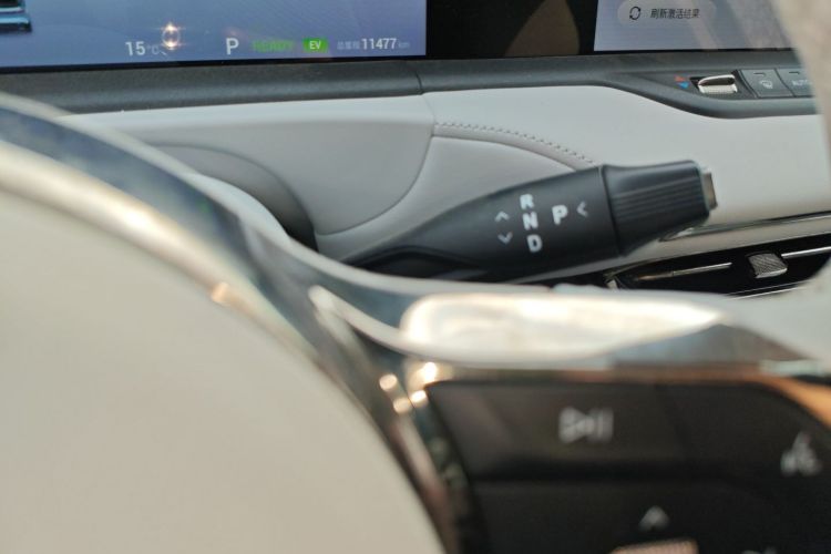 岚图汽车 岚图FREE 2025款 318 318km 后驱环游版局部细节18