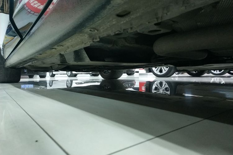 别克 君越 2023款 28T 越尊版局部细节9002