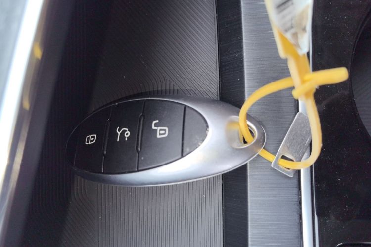 奔腾B70 2024款 龙腾版 1.5T 领跃型中控内饰11