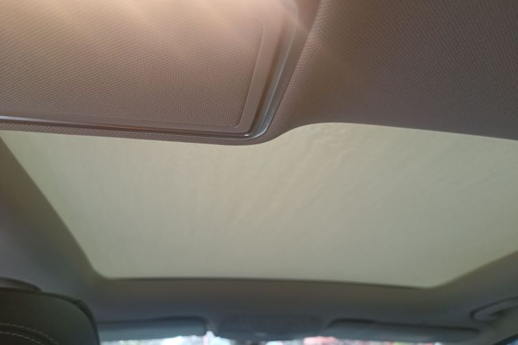 奔驰C级 2020款 改款 C 260 L 运动版中控内饰22