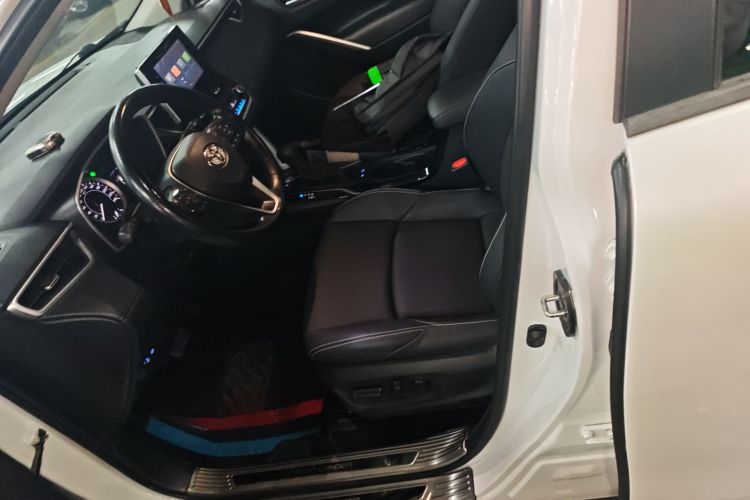 丰田 锋兰达 2022款 2.0L CVT豪华版局部细节19