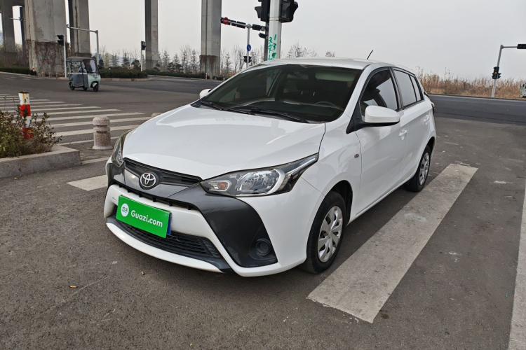 丰田 YARiS L 致炫 2016款 改款 1.3E 手动魅动版车身外观6003