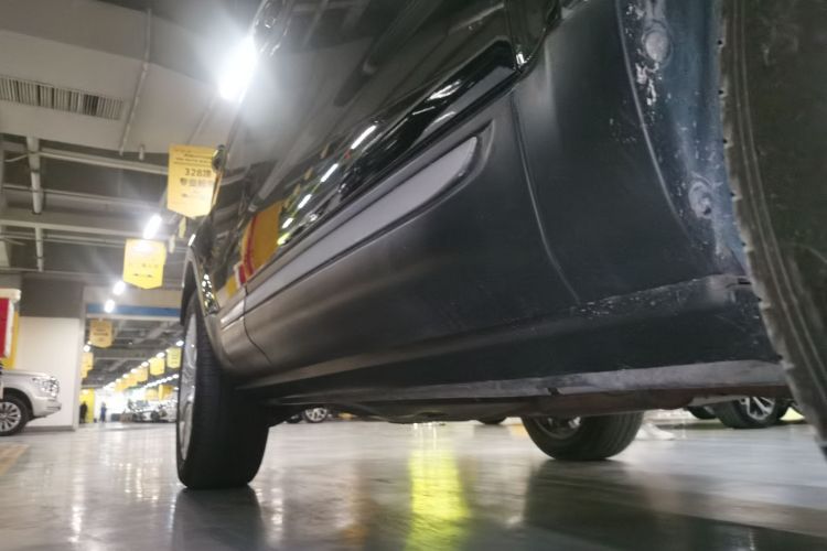 路虎 揽胜极光 2018款 240PS SE 智耀版局部细节9001